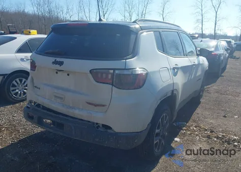 2021 Jeep Compass Trailhawk 4X4 from USA, damaged, VIN 3C4NJDDB0MT569686